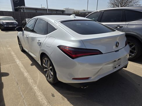 Used 2023 Acura Integra image 4