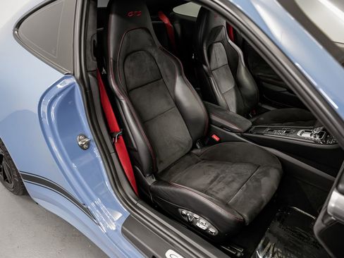 Used 2019 Porsche 911 Carrera 4 GTS AWD/4WD image 29