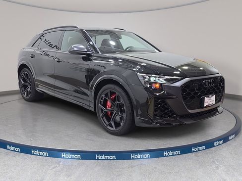 New 2026 Audi RS Q8 performance AWD/4WD image 3