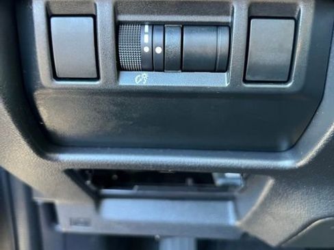 Used 2024 Subaru Crosstrek 2.0i Premium w/ Popular Package #3 image 40