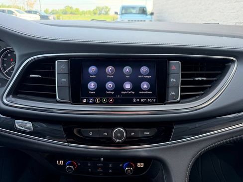Used 2022 Buick Enclave Essence w/ Sport Touring Edition AWD/4WD image 12