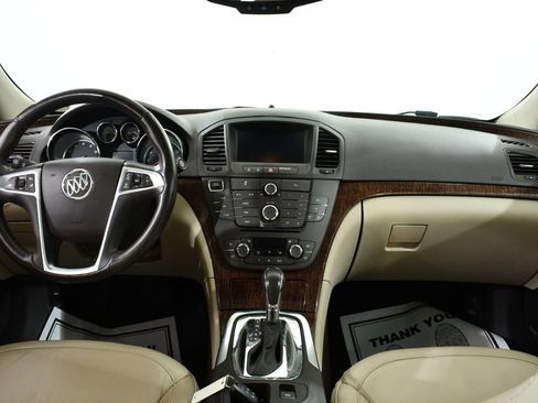 Used 2013 Buick Regal Premium image 7