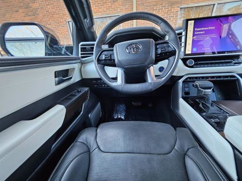 Used 2024 Toyota Sequoia Capstone image 2