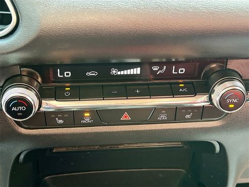 Used 2023 MAZDA CX-30 AWD 2.5 S w/ Preferred Package image 16