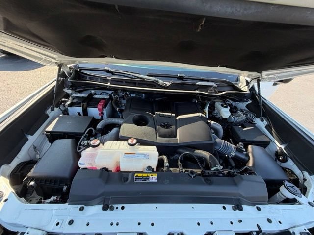 Used 2024 Toyota Tundra SR5 w/ SR5 Convenience Package AWD/4WD image 25
