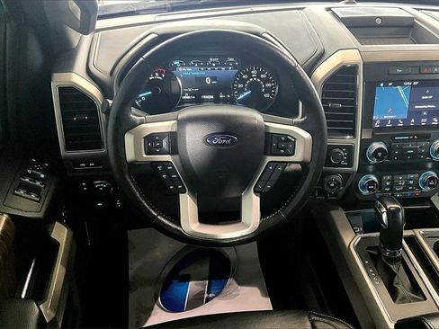 Certified 2019 Ford F150 Lariat w/ Equipment Group 502A Luxury image 5