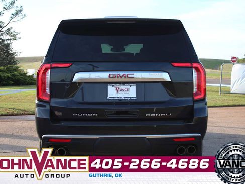 Used 2023 GMC Yukon Denali w/ Max Trailering Package AWD/4WD image 8