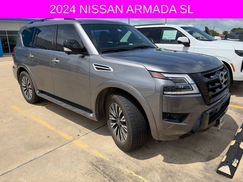 Used 2024 Nissan Armada SL w/ Midnight Edition Package RWD image 2