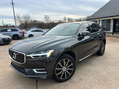 Used 2018 Volvo XC60 T5 Inscription w/ Convenience Package image 32