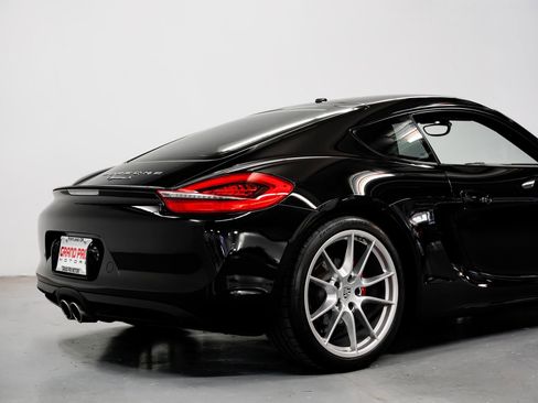 Used 2015 Porsche Cayman S RWD image 33