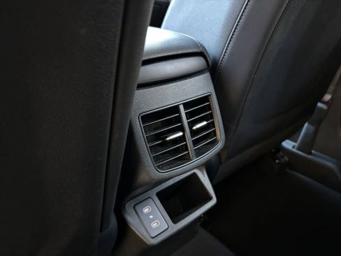 Used 2025 Kia Seltos S image 23