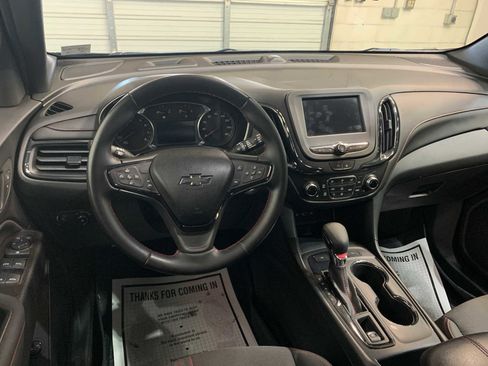 Used 2023 Chevrolet Equinox RS image 4