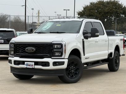 New 2026 Ford F250 Lariat w/ Black Appearance Package