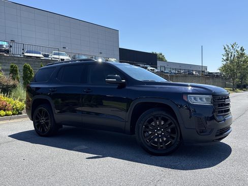 Used 2022 GMC Acadia SLT w/ Elevation Edition FWD image 2