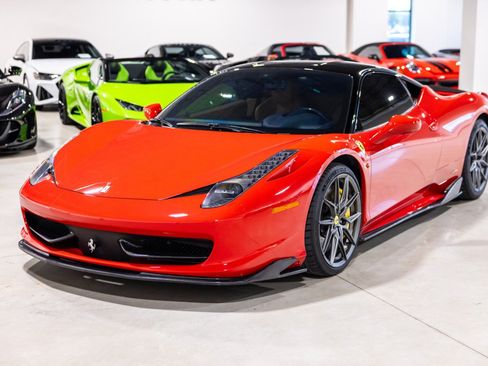 Used 2012 Ferrari 458 Italia Coupe RWD image 12
