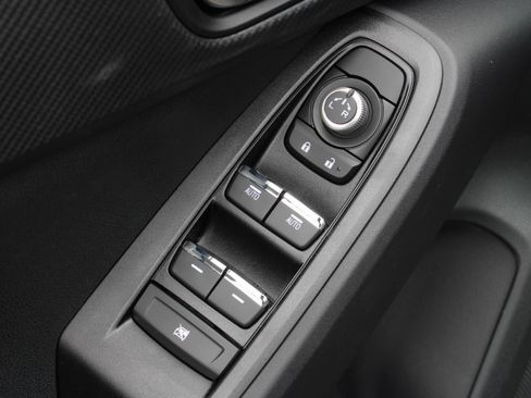 New 2025 Subaru Crosstrek 2.5i Limited w/ Popular Package #3A image 16