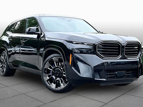 Used 2024 BMW XM AWD/4WD image 3