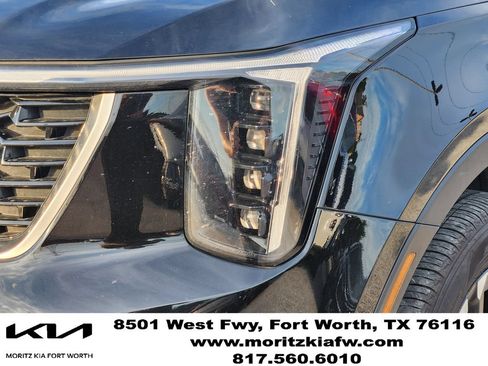 Used 2025 Kia Sorento S AWD/4WD image 5