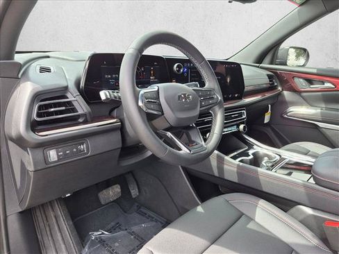 Used 2026 Chevrolet Traverse Z71 w/ Driver Confidence Package AWD/4WD image 10