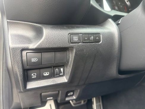 Used 2022 Lexus IS 500 w/ Accessory Package RWD image 26