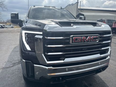 Used 2025 GMC Sierra 2500 SLT image 60