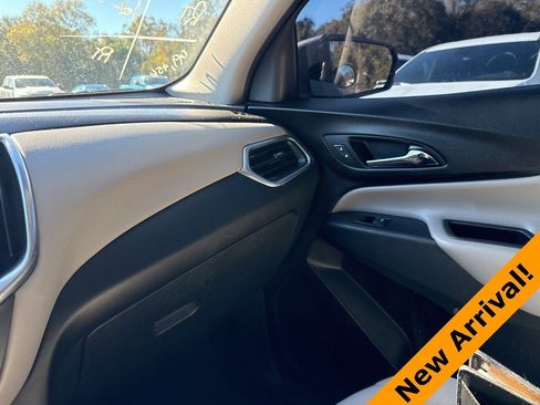 Used 2018 Chevrolet Equinox LS image 17