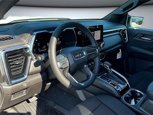 New 2026 GMC Canyon Elevation image 7