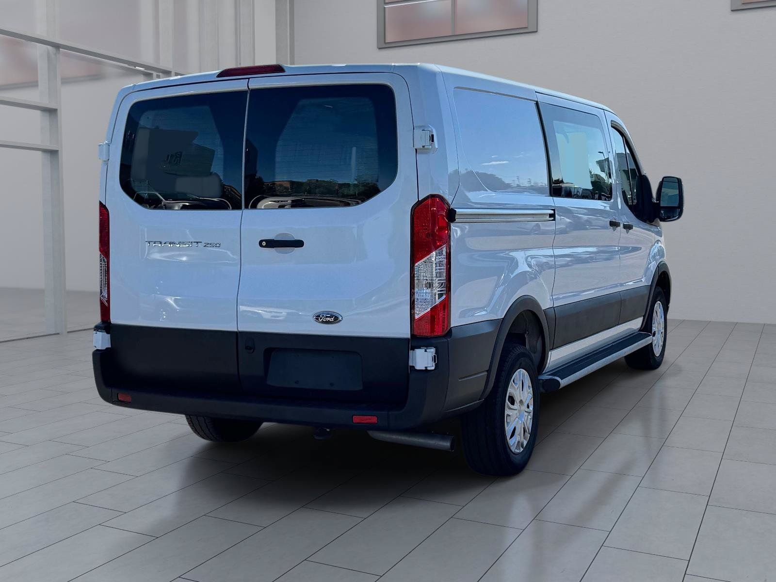 Used 2025 Ford Transit 250 Low Roof w/ Exterior Upgrade Package RWD image 3