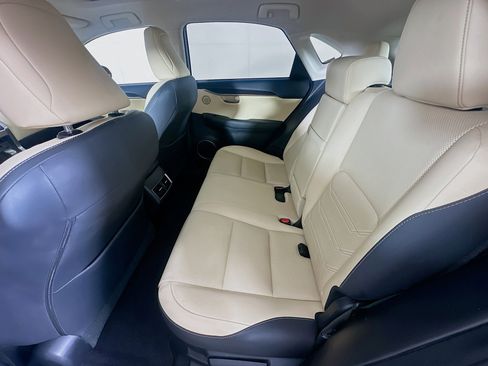 Used 2015 Lexus NX 300h AWD w/ Luxury Package image 29