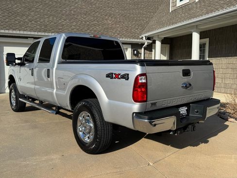 Used 2015 Ford F350 XLT w/ XLT Premium Package image 4