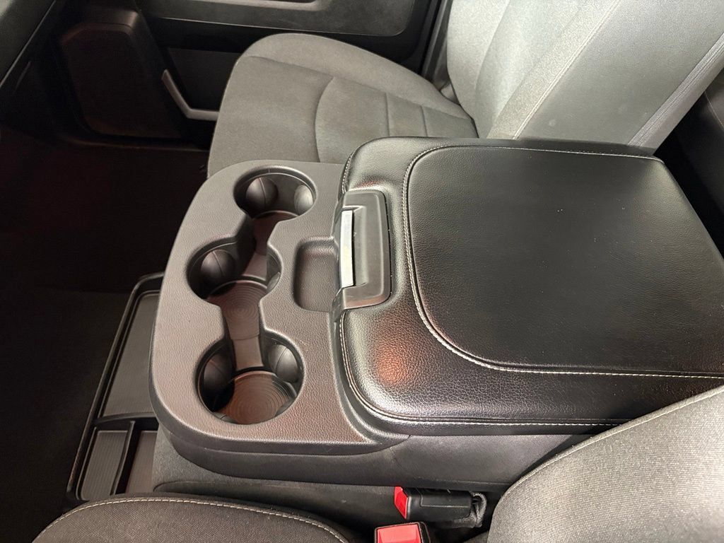Used 2024 RAM 1500 Warlock AWD/4WD image 28