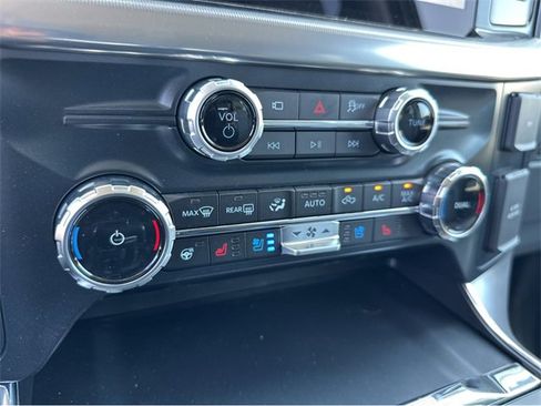 New 2025 Ford F150 Lariat w/ Equipment Group 501A Mid image 29