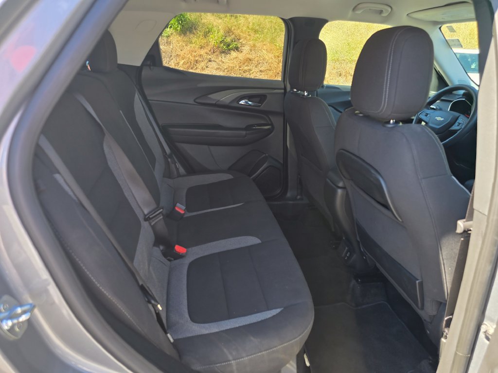 Used 2023 Chevrolet TrailBlazer LT w/ Convenience Package AWD/4WD image 25