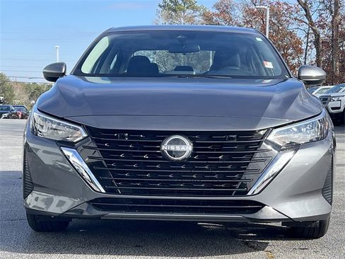 Certified 2025 Nissan Sentra SV image 3