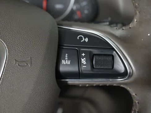 Used 2017 Audi Q5 2.0T Premium image 23