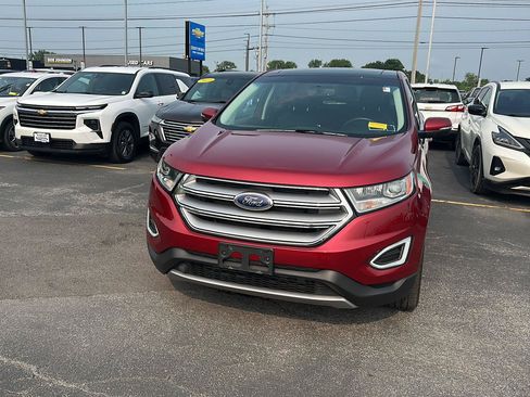 Used 2018 Ford Edge SEL w/ Canadian Touring Package AWD/4WD image 7