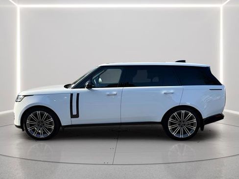 Certified 2025 Land Rover Range Rover Long Wheelbase SE image 2