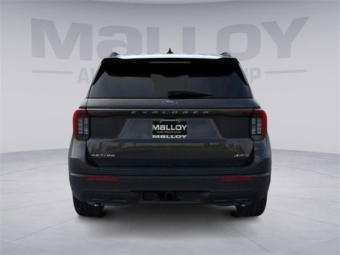 New 2026 Ford Explorer Active image 5