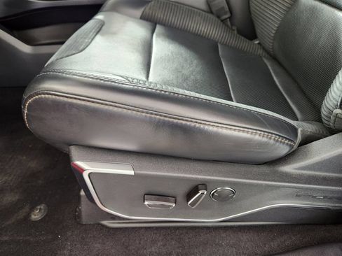 Used 2023 Ford F150 Raptor AWD/4WD image 13
