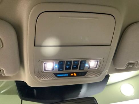 Used 2021 Ford Explorer Limited w/ Hybrid Equipment Group 310A RWD image 34