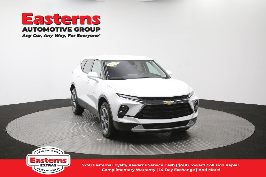 Used 2025 Chevrolet Blazer LT FWD image 52