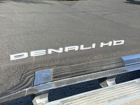 Used 2020 GMC Sierra 3500 Denali w/ Denali Ultimate Package image 33