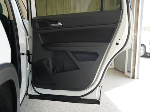 Used 2021 Volkswagen Atlas S FWD image 36