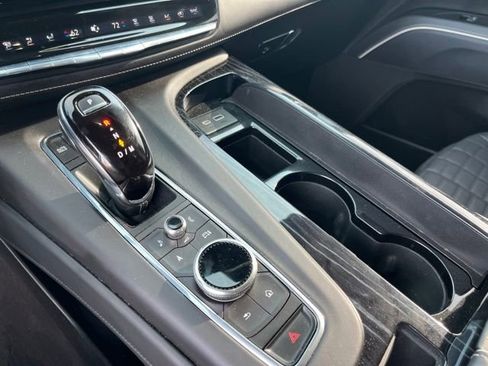 Used 2023 Cadillac Escalade V AWD/4WD image 29