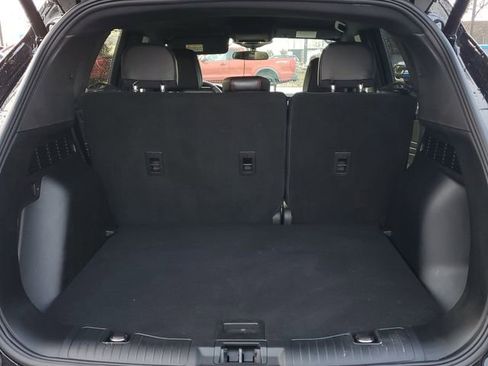 Certified 2023 Ford Escape ST-Line Select w/ Tech Pack #2 image 7