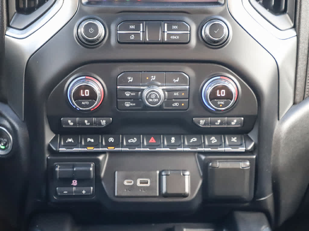 Used 2020 Chevrolet Silverado 1500 LTZ w/ LTZ Premium Package AWD/4WD image 60