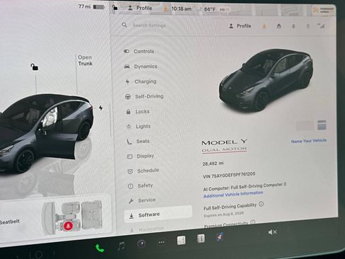 Used 2023 Tesla Model Y Performance AWD/4WD image 28