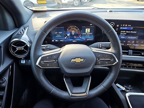 New 2026 Chevrolet Equinox LT image 16