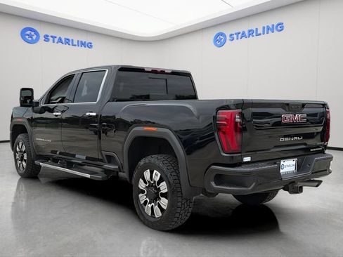 Used 2024 GMC Sierra 2500 Denali AWD/4WD image 5