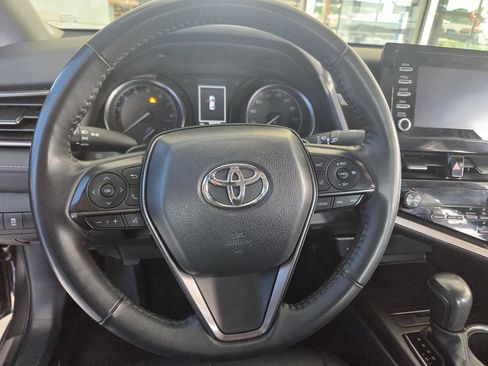 Used 2024 Toyota Camry SE FWD image 30